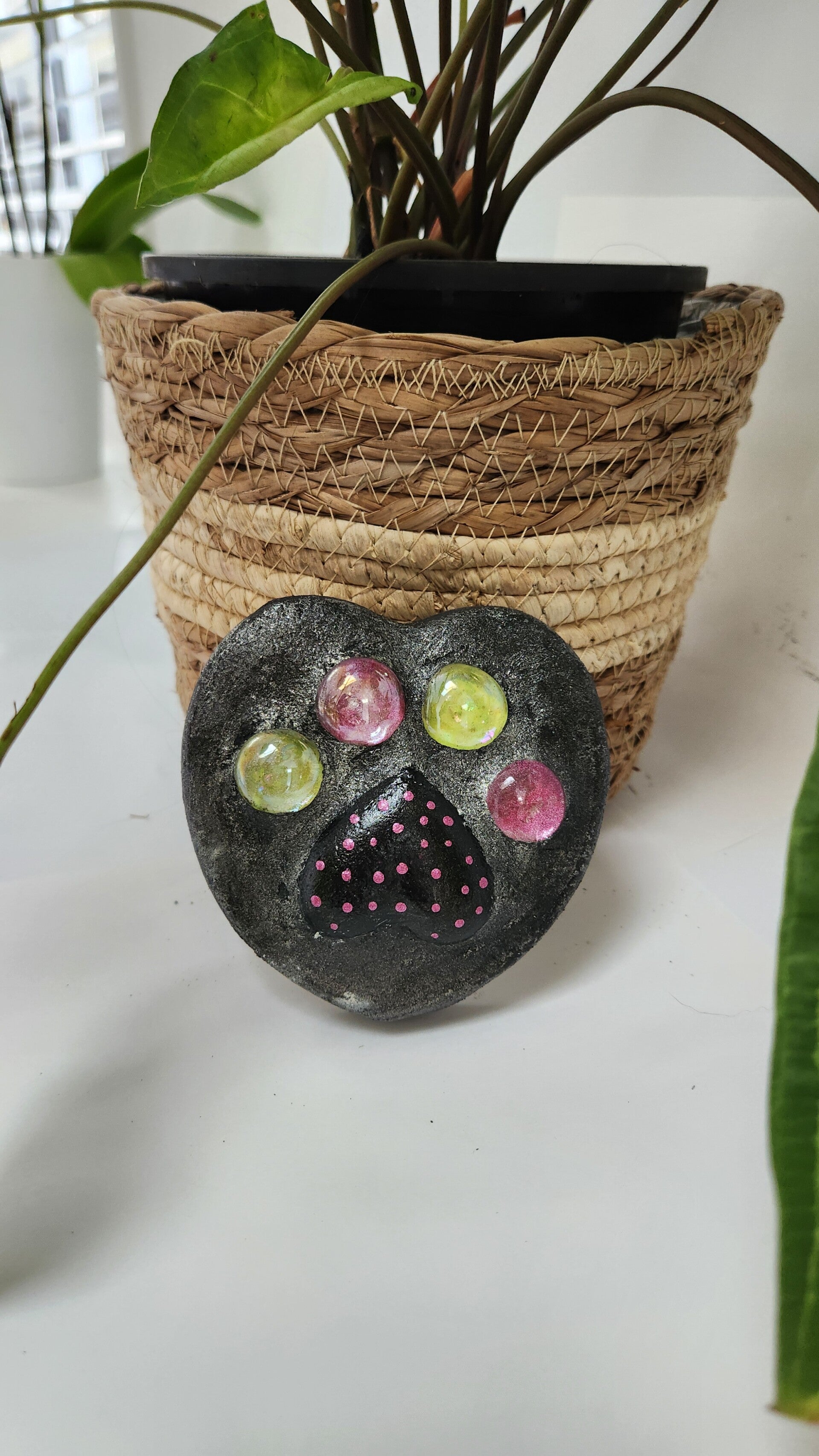 Heartstone Paw - Pink Polkadots