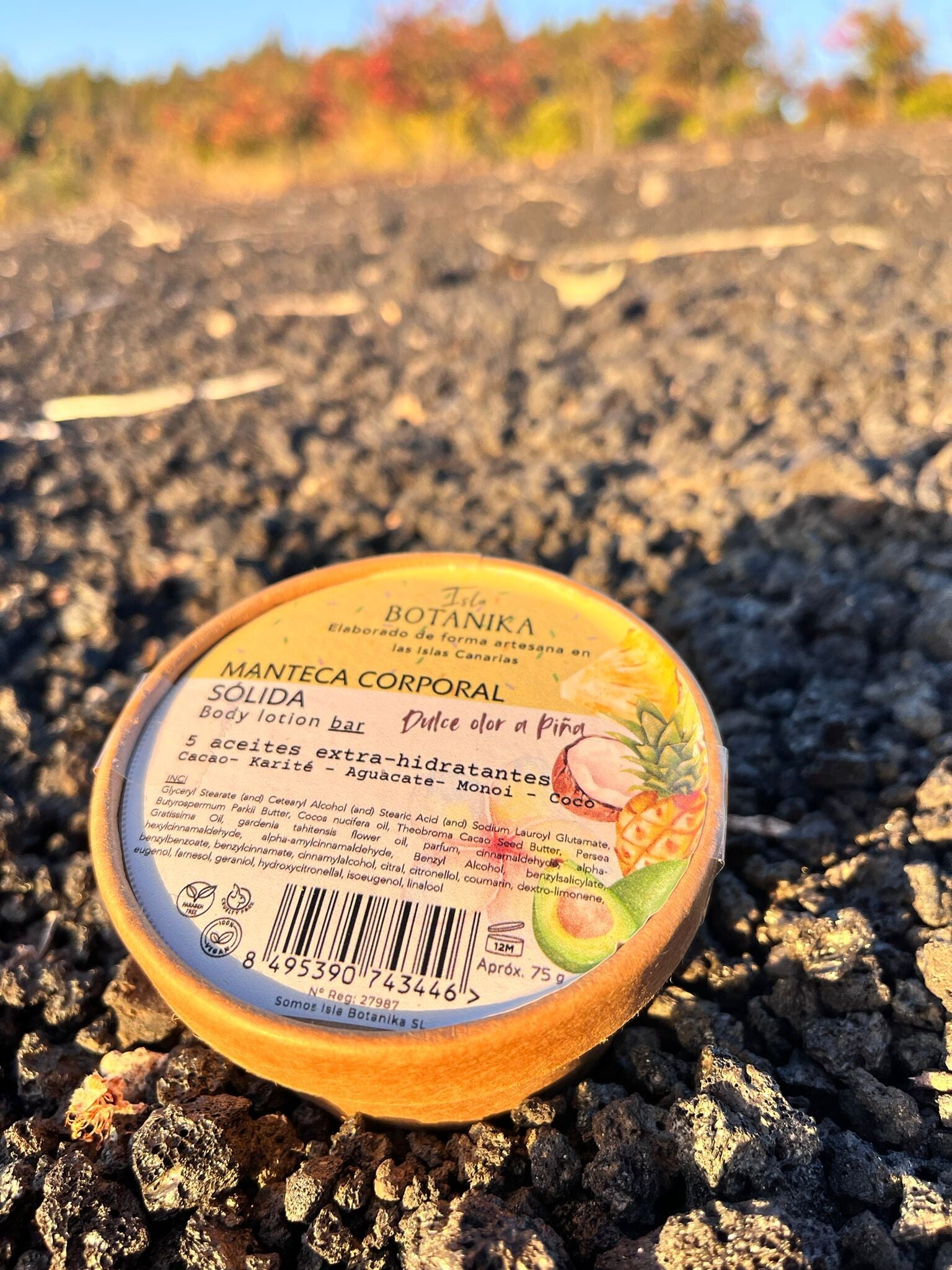 Manteca corporal sólida aroma piña ( Isla Botanika)