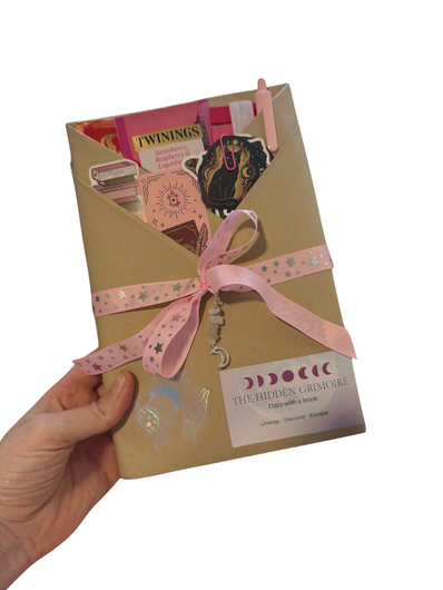 Date with a *deluxe* blind book