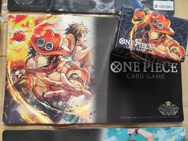 Playmat and storage box championship Portgas D Ace deck box