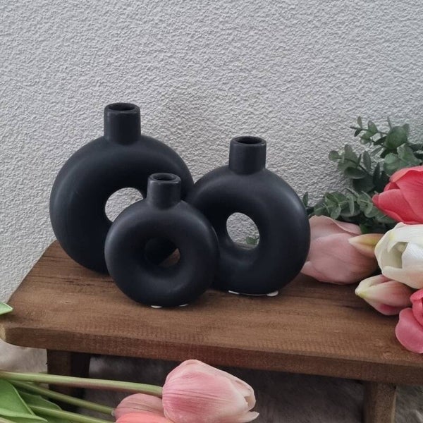 Vaasjes zwart