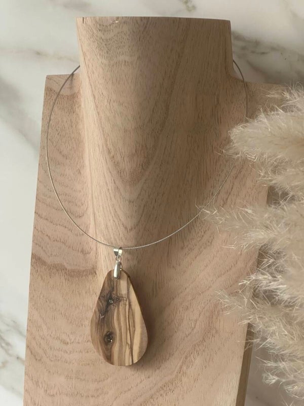 Bohemian Neckless Gotita Oliva