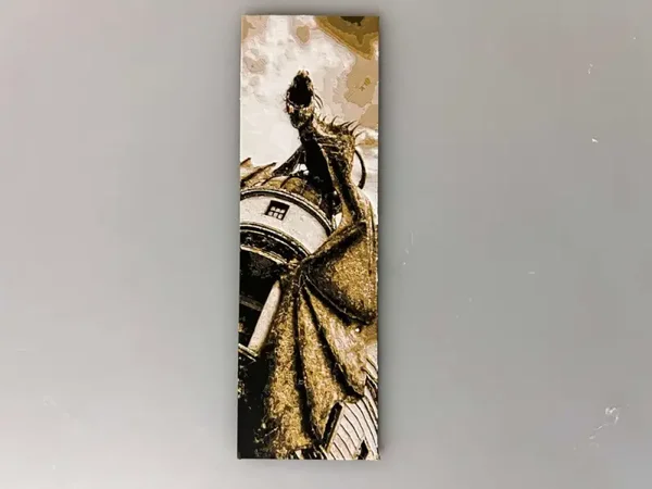 Lesezeichen: :Gringotts-Drache Harry Potter