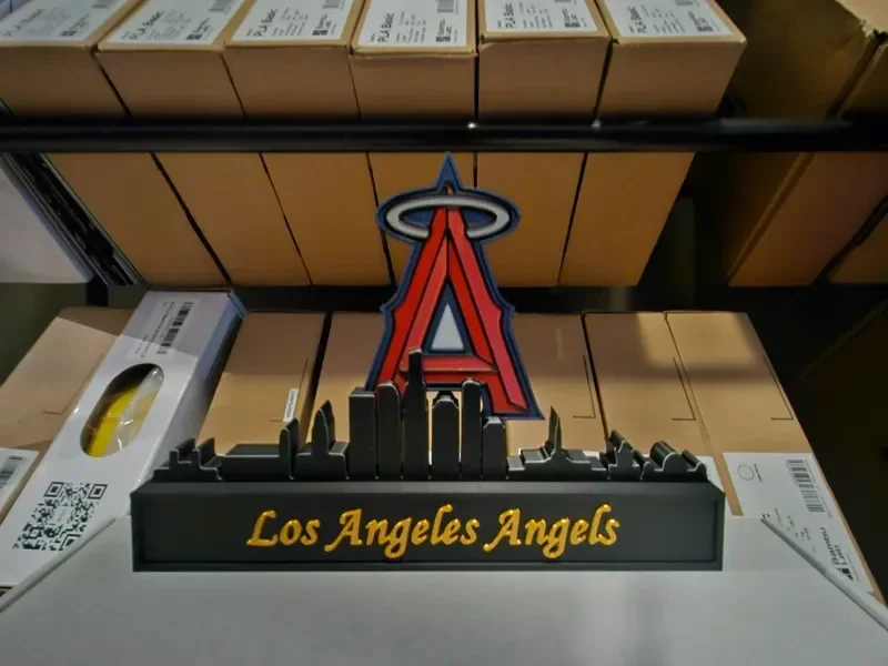 Los Angeles Angels mit LA Skyline MLB