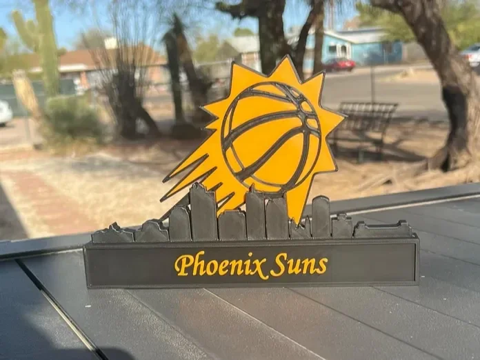 Phoenix Suns mit Skyline von Arizona NBA