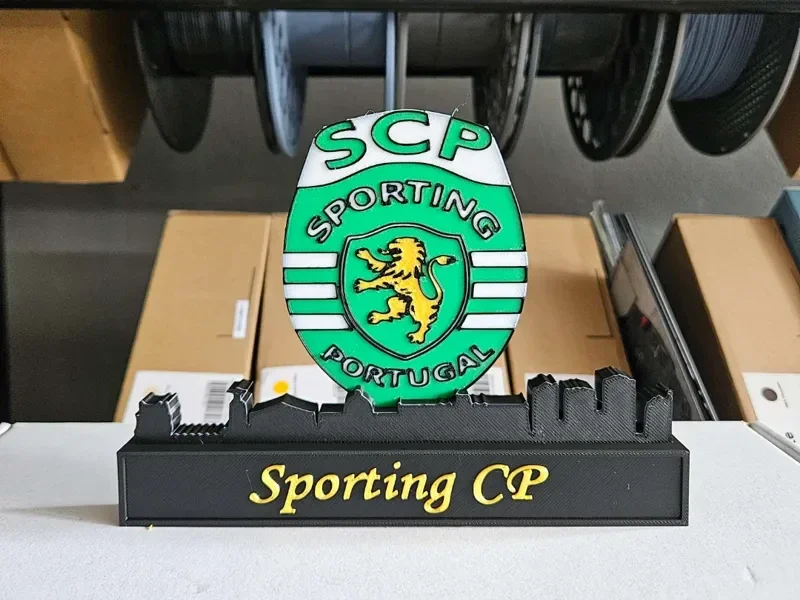 Sporting CP mit Skyline von Lissabon Portugal