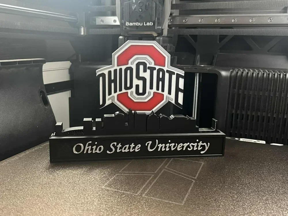 Ohio State Universität mit Skyline