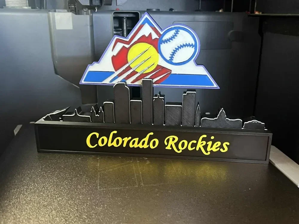 MLB Colorado Rockies mit Skyline Display