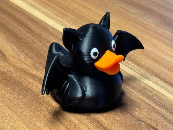 Ente Fledermaus vollarbig