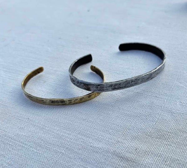 Bracelet fin.