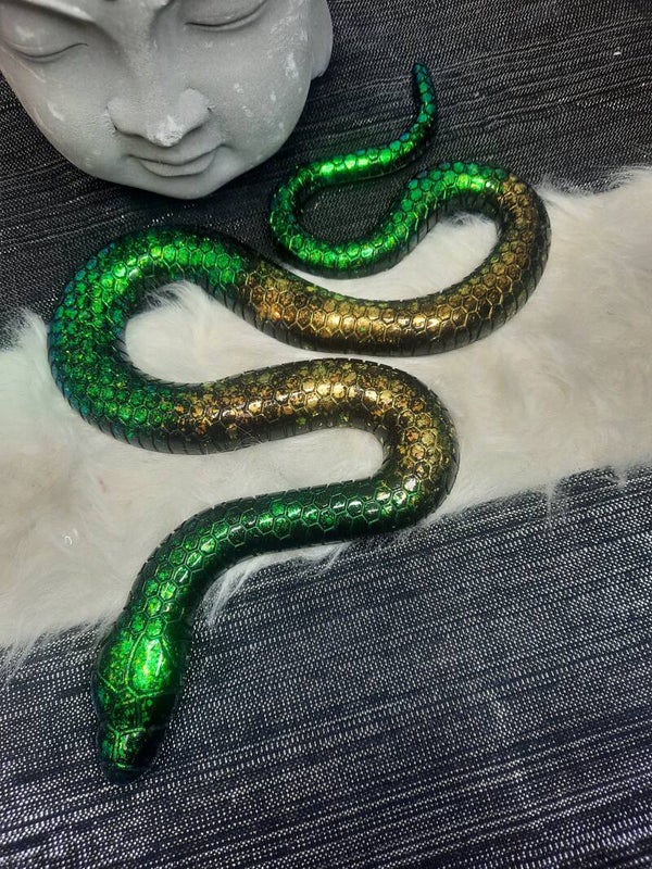 Serpent vert et jaune