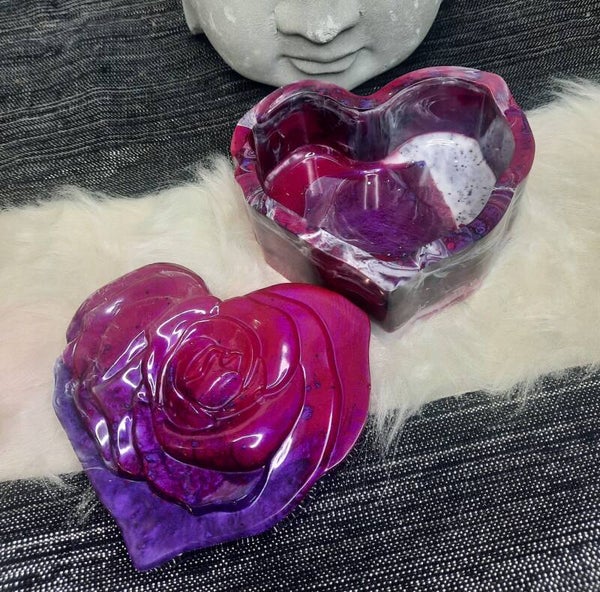 Boite cœur grand modèle rose/violet/blanc