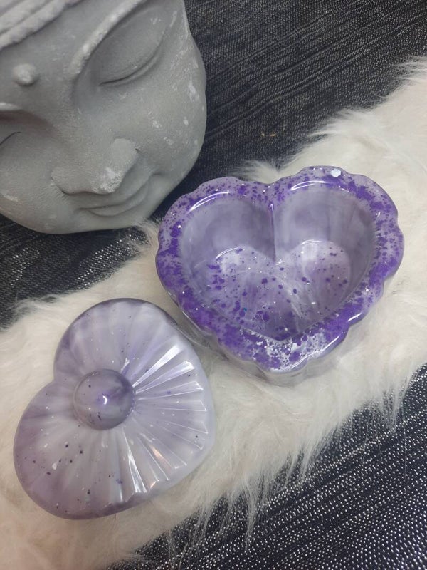boite coeur petit modèle violet/blanc