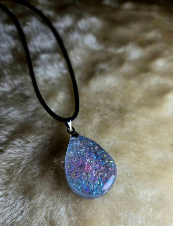Collier à "bulles" multicolores