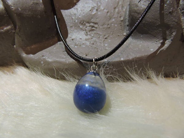 collier goutte bleu/ transparent