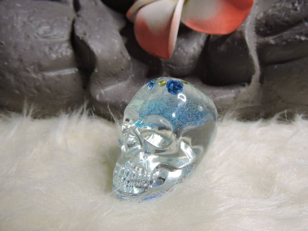 skull / crâne petit modèle transparent / bleu clair