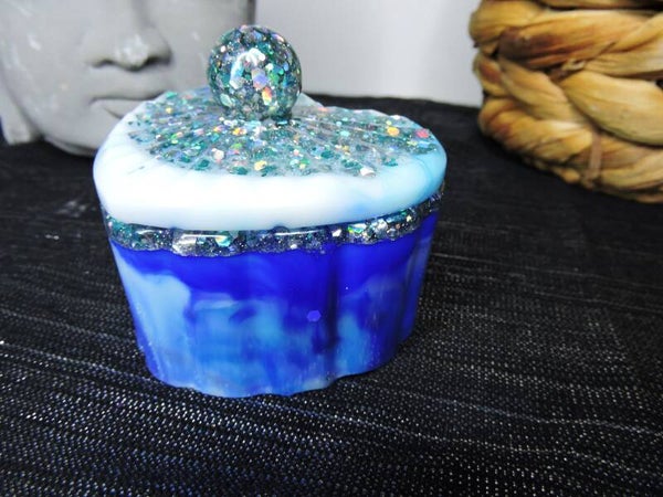 Boite coeur bleue et blanche à paillettes