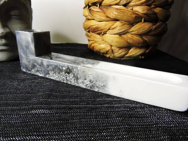 porte encens long argenté/gris /blanc