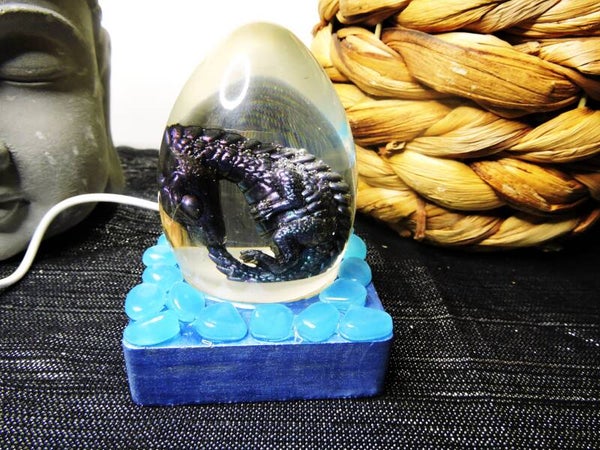 veilleuse oeuf de dragon phosphorescente