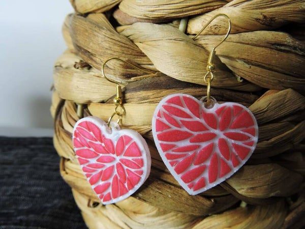 boucles d'oreilles coeur rouge et blanc
