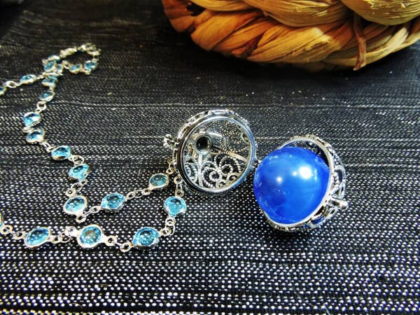 collier cage