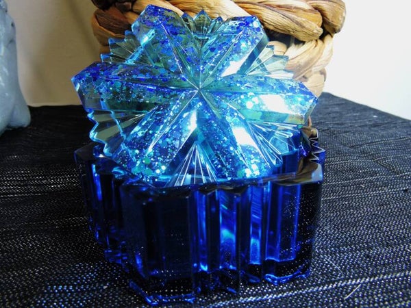 boite étoile bleue translucide et pailletée