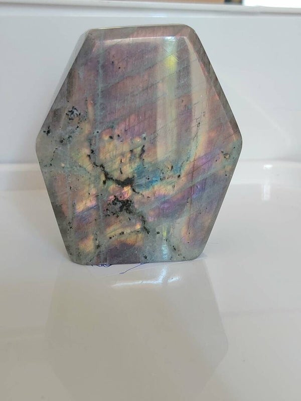 Pierre polie en Labradorite