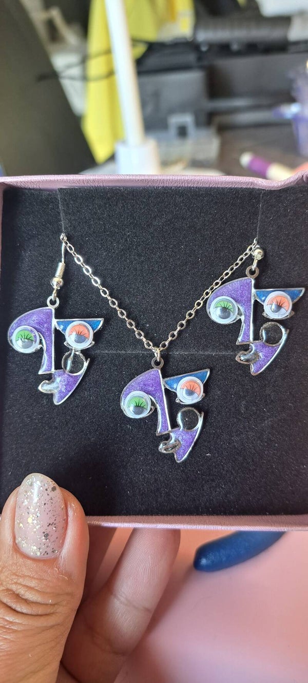 Parure collier et boucles d'oreilles Picasso argenté