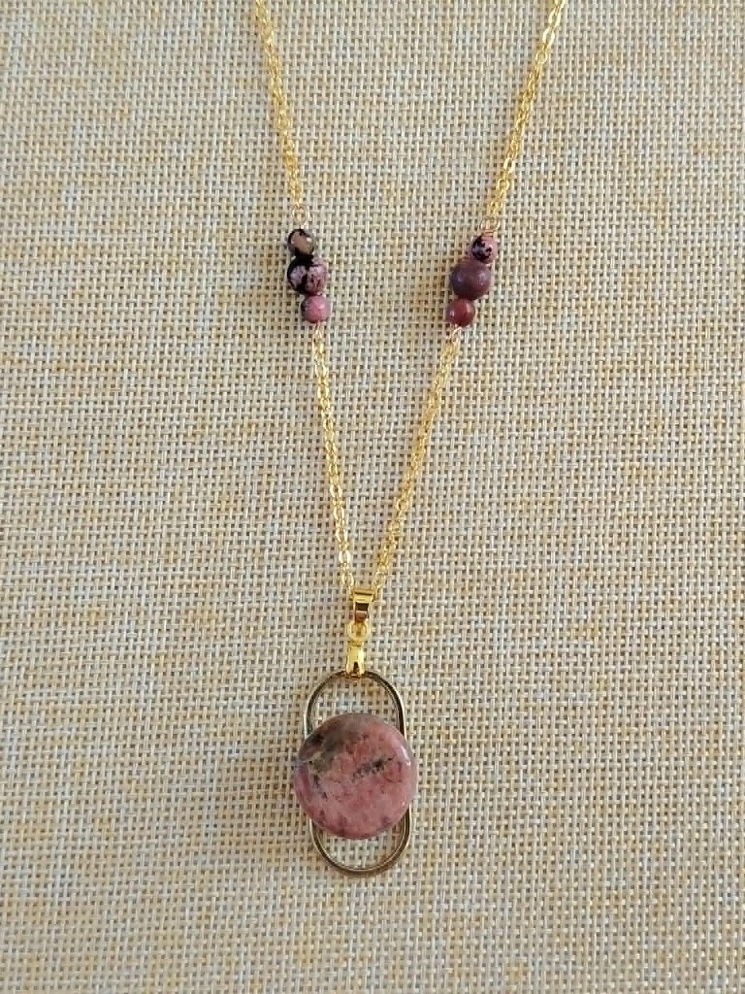 Collier en Rhodonite