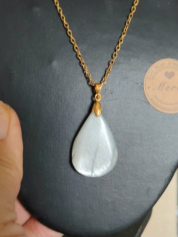 Pendentif en Pierre de Lune