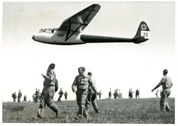 Duits zweefvliegtuig (Segelflugs)