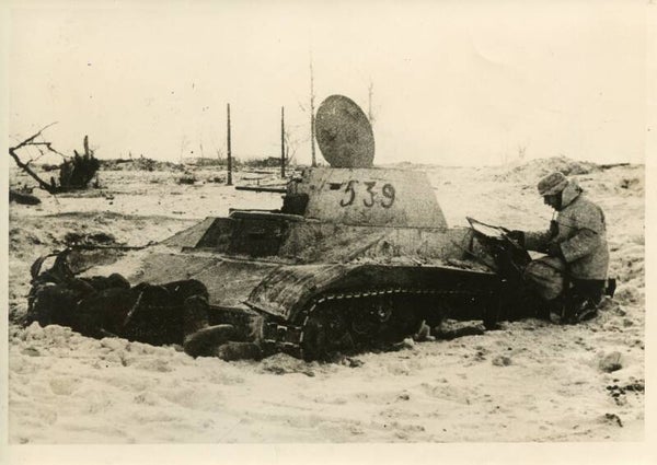 Vernielde Russische tank (7 apr 1943)