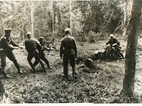 Sicherheitspolizei motorrijder (25 okt 1943)