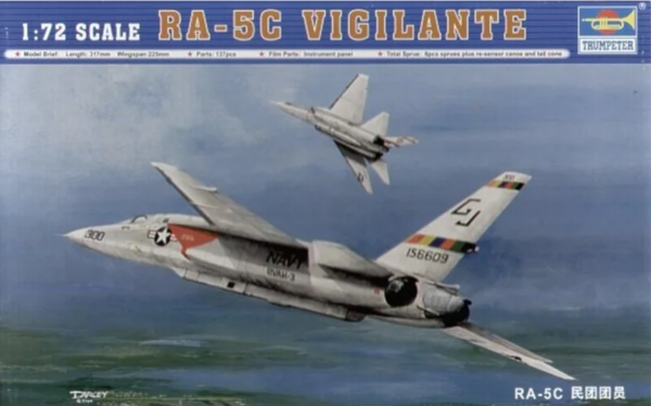 RA-5C Vigilante 1/72 Trumpeter