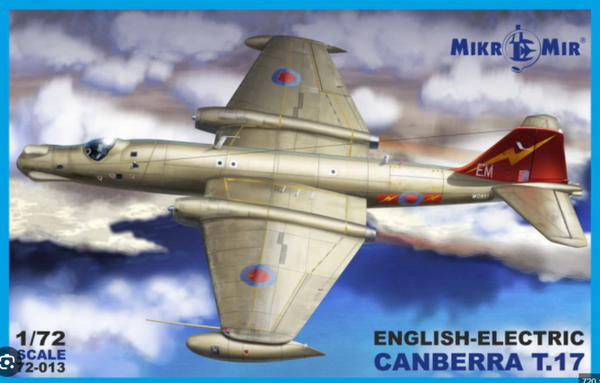 English Electric Canberra T.17 1/72 Mikr