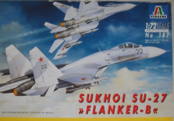 Sukhoi Su-27 Flanker 1/72 Italeri