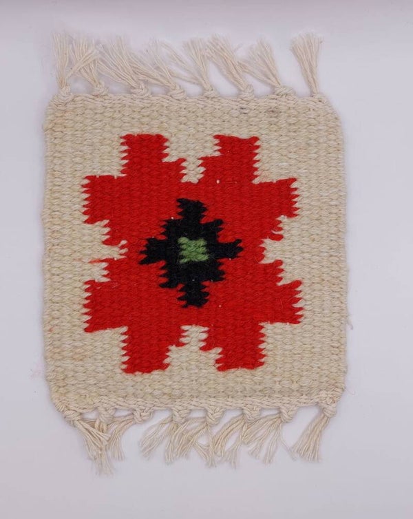 Handgeweven Onderzetter "Rode Pioen"