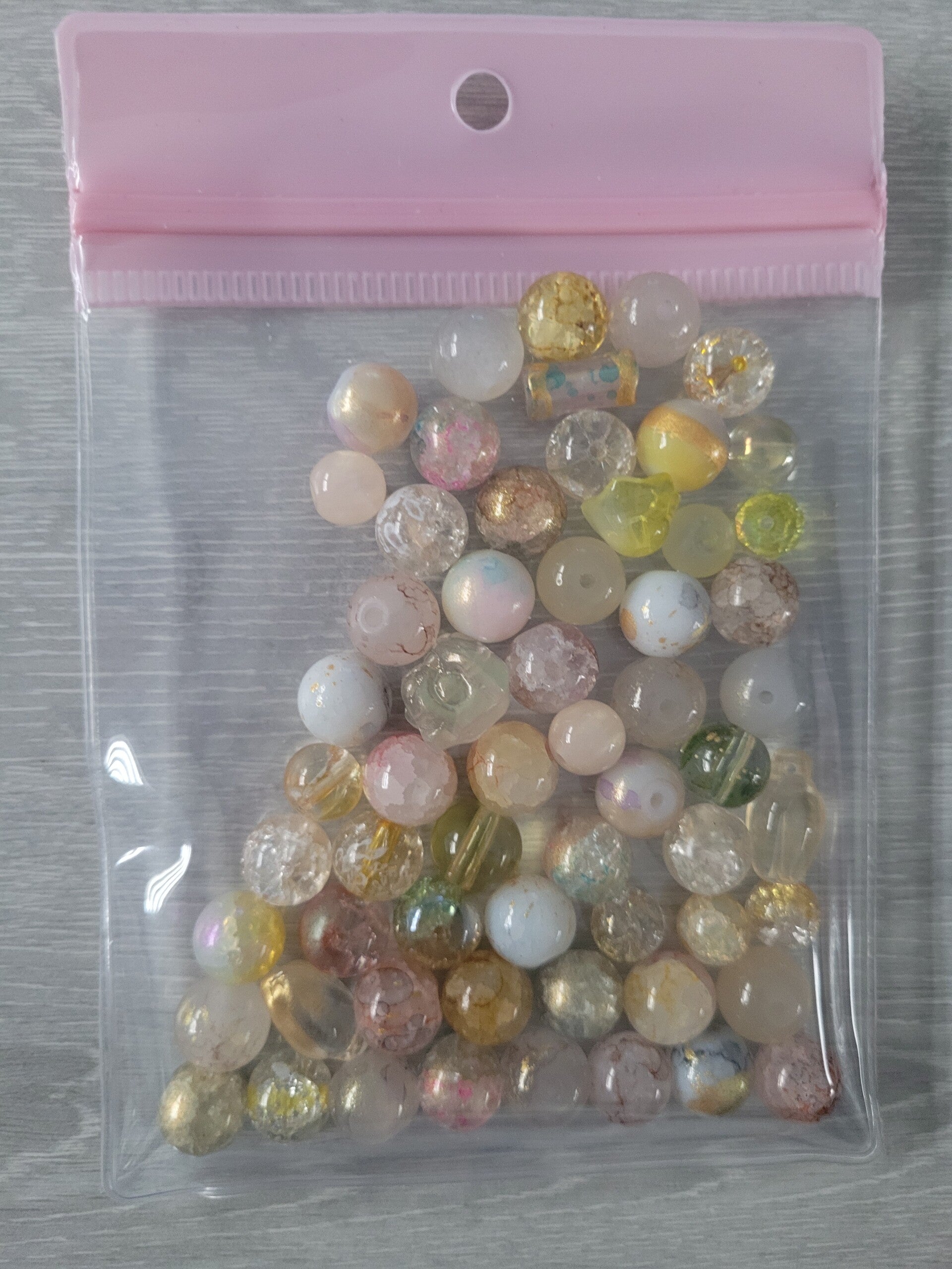 Les jaunes 8mm 60pcs