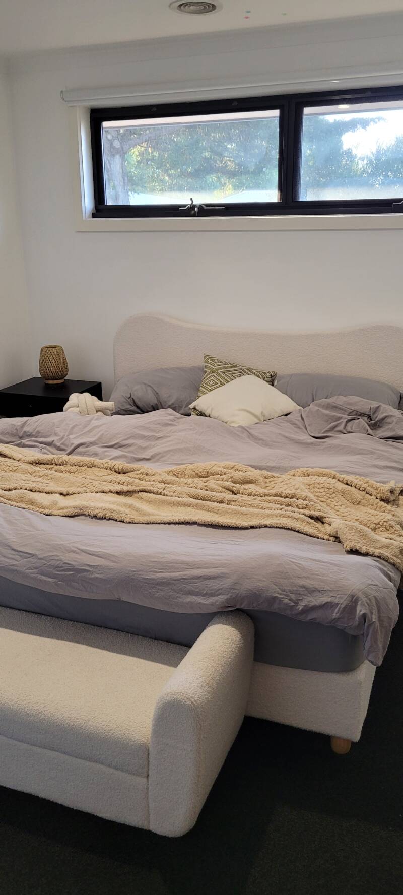 1-grey-bedroom-standard.jpg