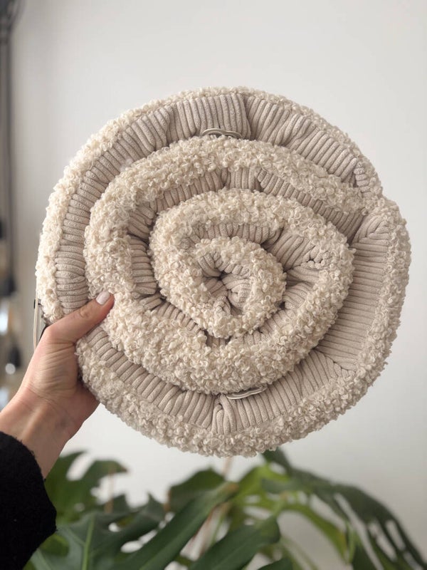 District 70 - Swirl | Snuffelrol