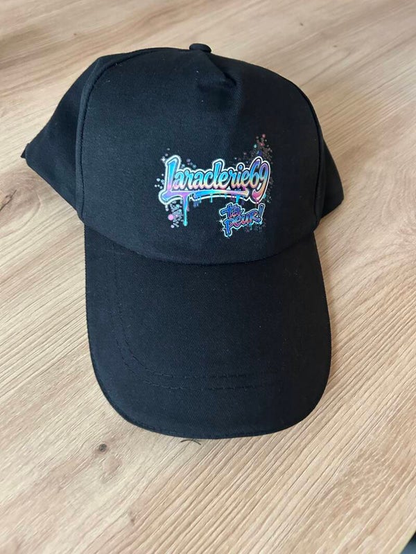 casquette noire LARACLERIE69
