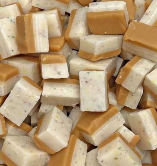 Lonka FUDGE BIRTHDAY CAKE 3,25kg