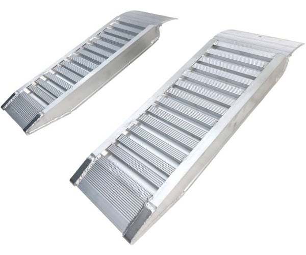 Set korte oprijplaten aluminium 3000 kg 1260 x 300 mm bruikbare breedte 240mm MW Tools