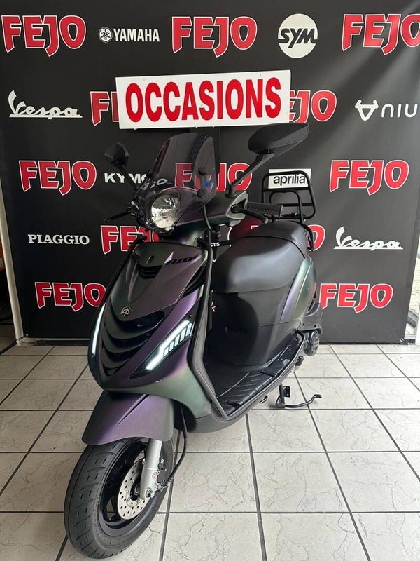 Piaggio Zip i-get E5 45KM