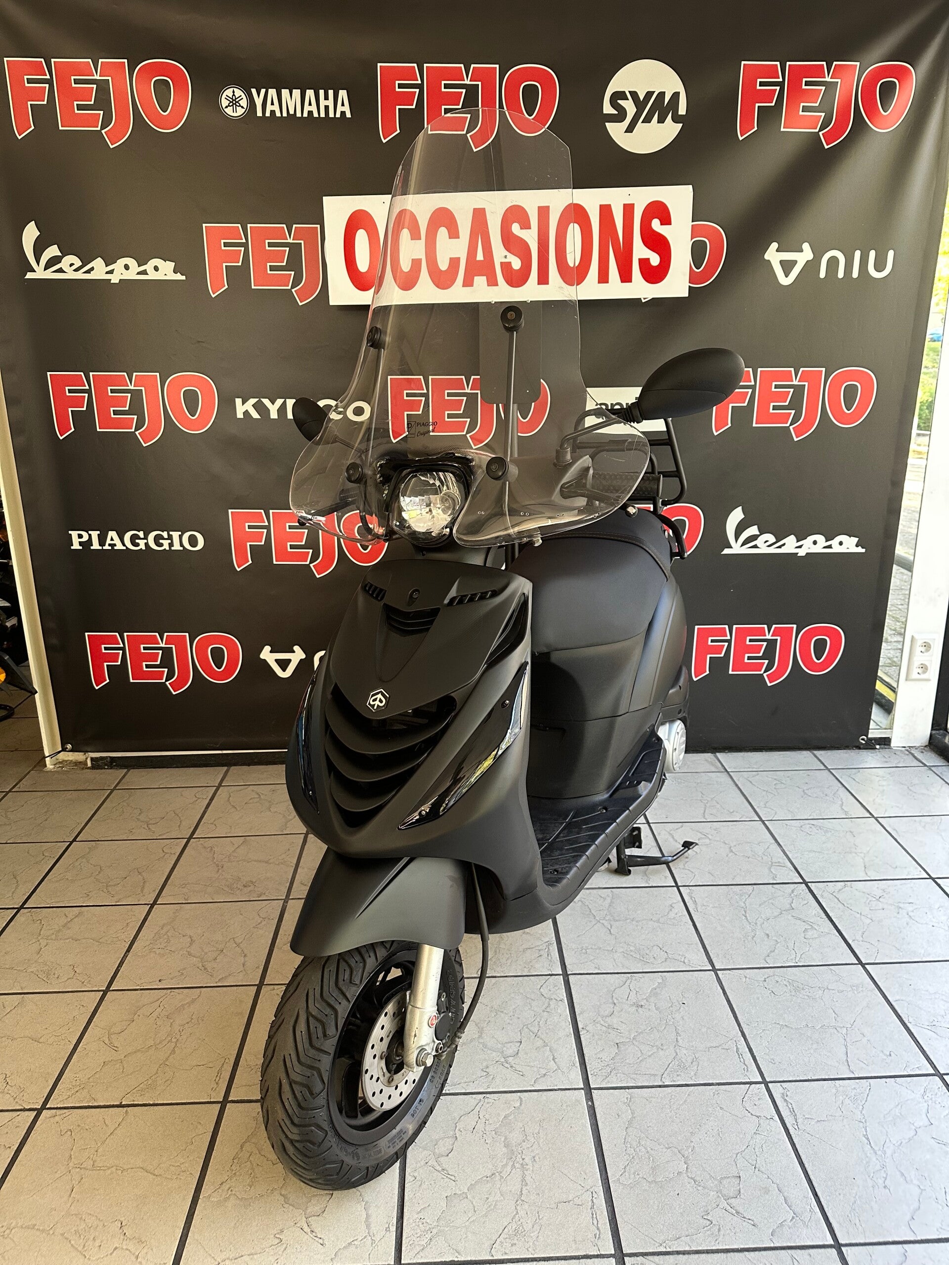 Piaggio Zip i-get 25KM