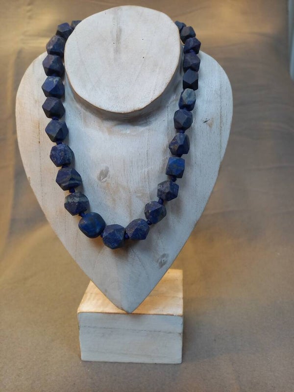 Collier: Lapis lazuli ruwe steen
