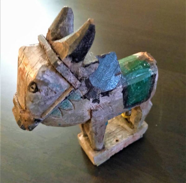 Nandi  antiek met groen