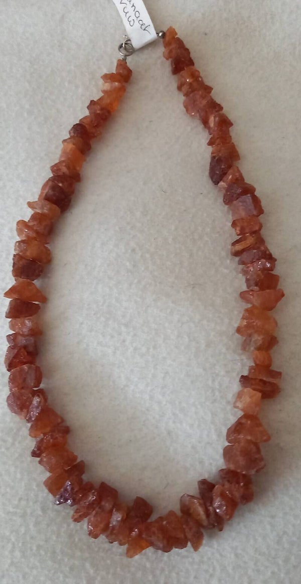 Collier:  granaat ruw
