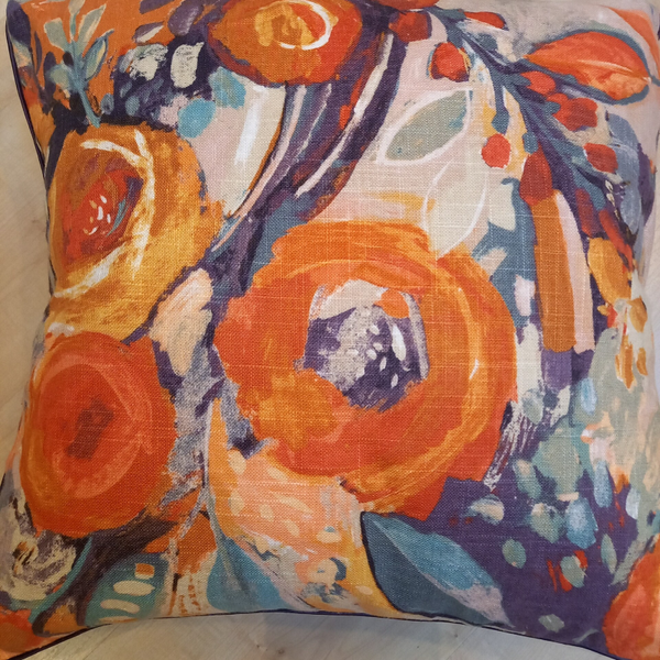 Kussen Nyla in oranje/rood