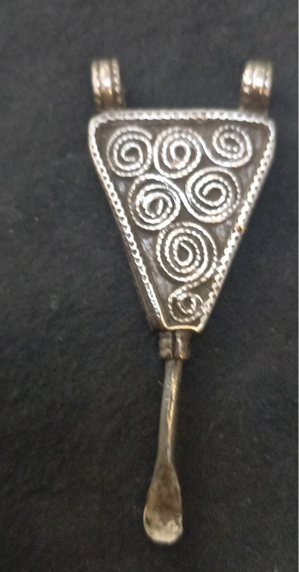 Oude oorlepel uit Ethiopië